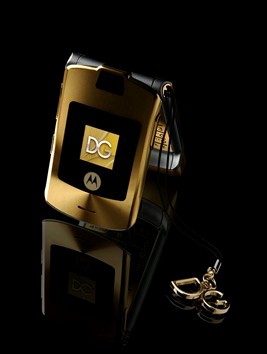 Dolce & Gabbana si Motorola